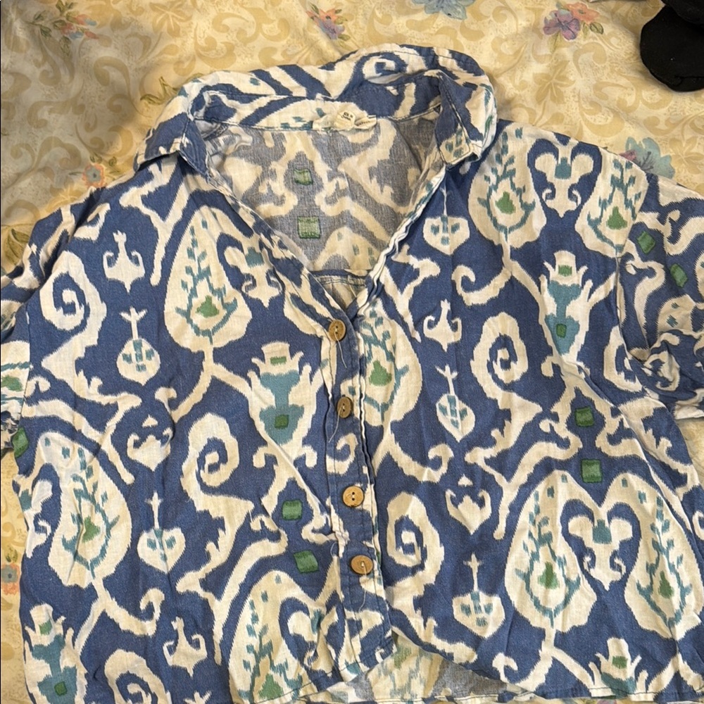 Christian Siriano Blue and Cream Patterned Shirt